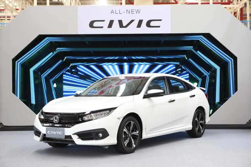 Prachinburi Plant's Line-Off Production of the All-New Honda Civic