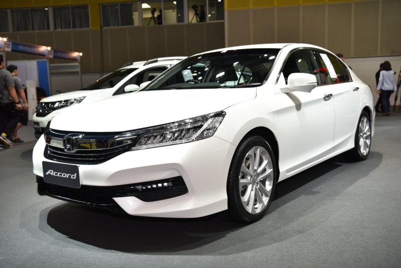 Fast Auto Show Thailand 2016_Honda Accord