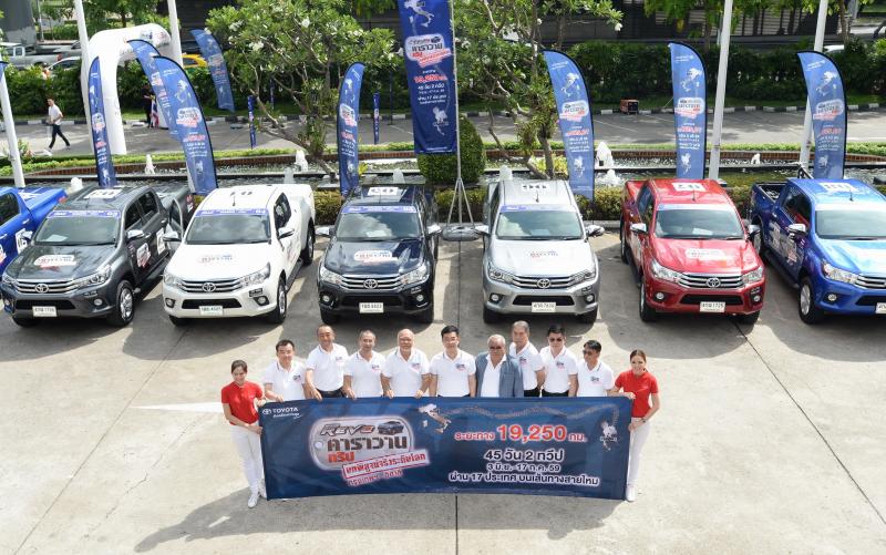 Hilux REVO Caravan World Prove_004