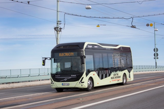 volvo-electric-bus_100556358_m