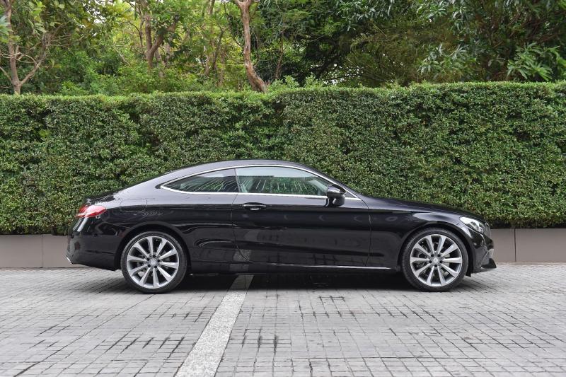 C 250 Coupe Sport_Black_Exterior (3)