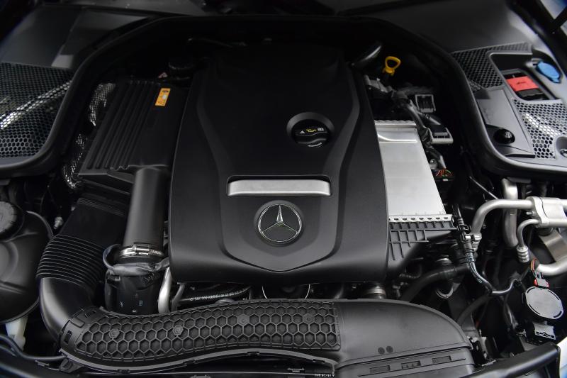 C 250 Coupe Sport_Black_Interior (4)