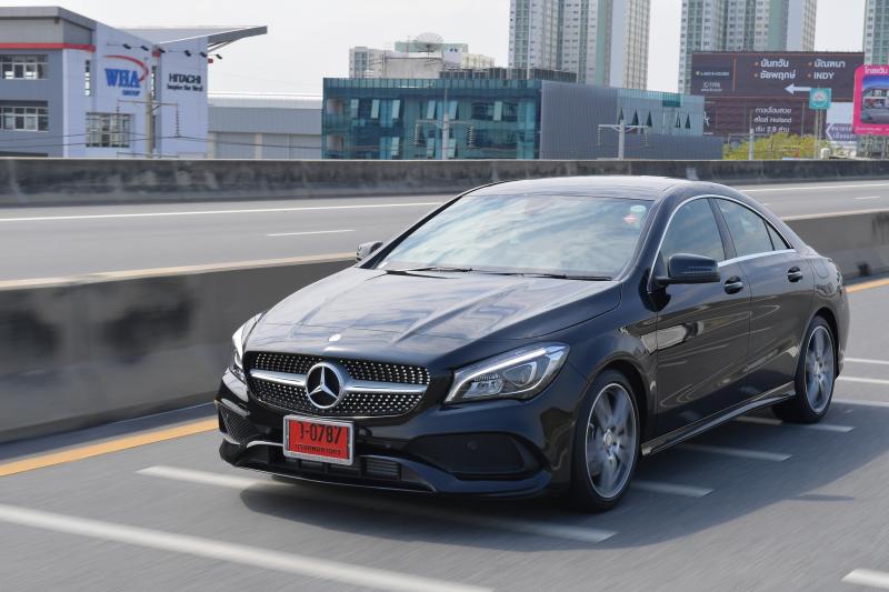 CLA 250 AMG Dynamic_Black_Running (2)